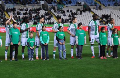 Η… παρακάμερα από την τριάρα της Ομόνοιας (vid)