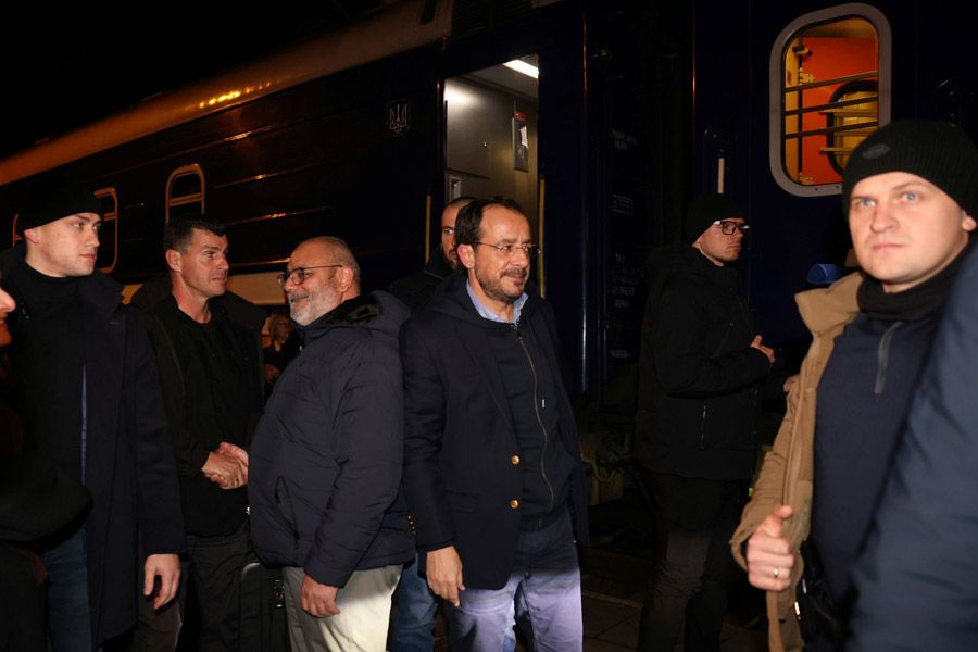 Καθ΄ οδόν προς το Κίεβο ο Πρόεδρος