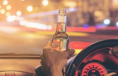 Στην Ολομέλεια πρόταση νόμου για μηδενική αλκοόλη στους νέους οδηγούς 