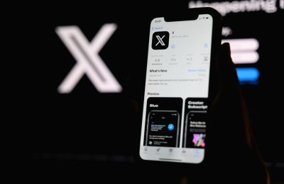 Η Επιτροπή συνεχίζει να διερευνά άλλες τρεις υποθέσεις, δύο εκ των οποίων σχετίζονται με το περιεχόμενο και τους αλγορίθμους που προωθούν περιεχόμενο