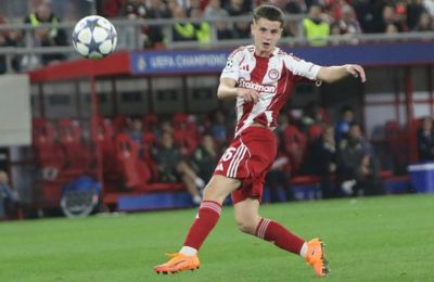 Ολυμπιακός: Αποφασισμένος να κρατήσει τον Μουζακίτη τον χειμώνα