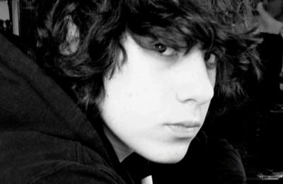 Η δολοφονία του Αλέξανδρου Γρηγορόπουλου πυροδότησε μια πρωτοφανή κοινωνική έκρηξη και ημέρες διαδηλώσεων σε όλη τη χώρα