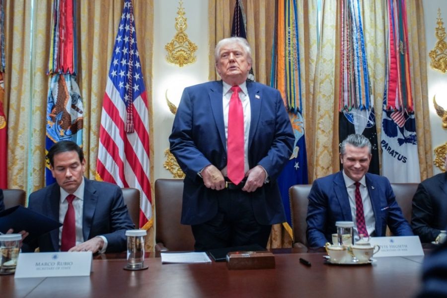 Ο Τραμπ γυρίζει την πλάτη στην Ευρώπη