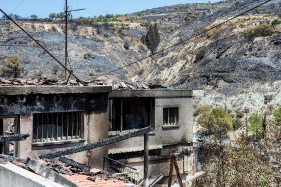 Προκαταβολή 2,3 εκ. σε Κύπρο από Ταμείο Αλληλεγγύης για τις πυρκαγιές