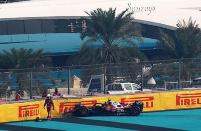 Στις μπαριέρες του Άμπου Ντάμπι ο Χάμιλτον - Αγώνα δρόμου για Ferrari 