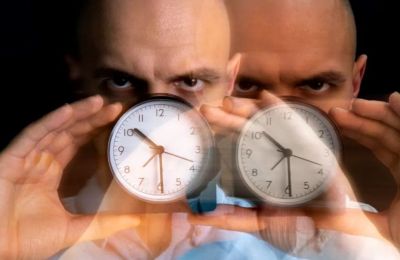 Η εγκεφαλική δραστηριότητα μεταβάλλεται όσο μεγαλώνουμε, μαζί της και η αντίληψη του χρόνου