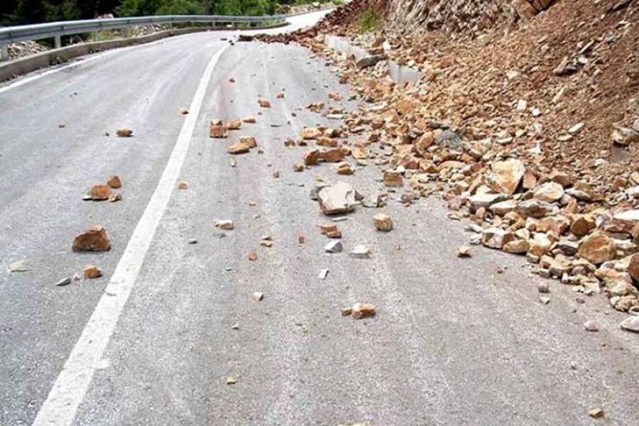 Κατολίσθηση πετρών και χώματος στην Ορεινή Λεμεσό