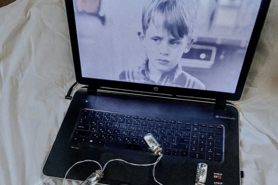 10 χριστουγεννιάτικες ταινίες που βλέπουμε πάντα τον Δεκέμβριο