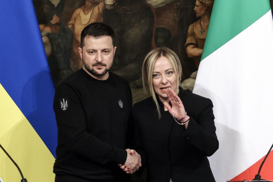 Επικοινωνία Μελόνι