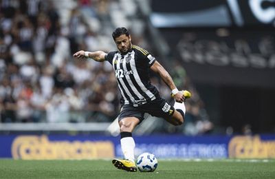 Τι κι αν διανύει τα 40; Ο Χουλκ πέτυχε γκολάρα με «ρουκέτα»!