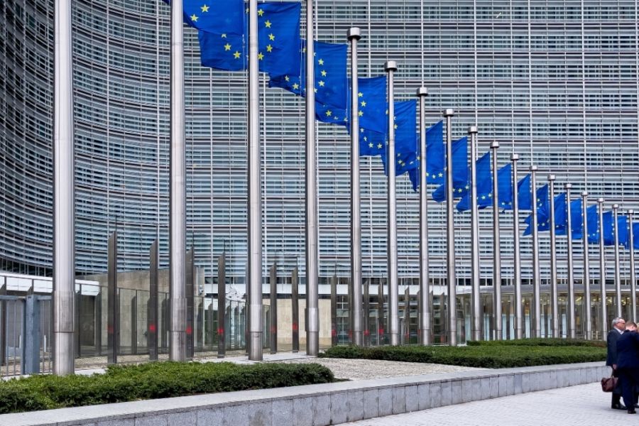 Ε.Ε. σε Τραμπ: Η ευθύνη για την ειρήνη είναι και σε μας