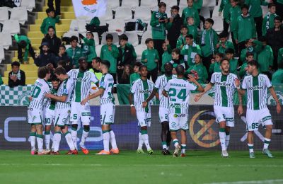 Ομόνοια: Στόχος και η... ιστορία στη Βιέννη