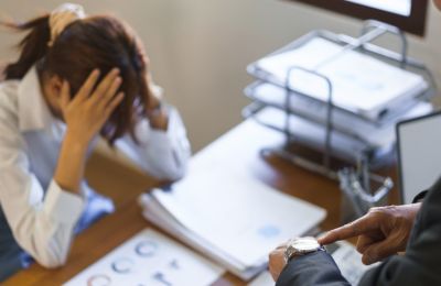 Τελικώς απολύθηκε για σοβαρό παράπτωμα