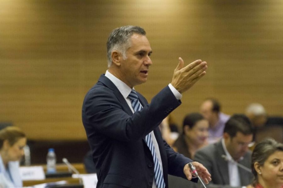 Φοβάται για νέο 2013 ή και νέο 1974 ο Νικόλας Παπαδόπουλος