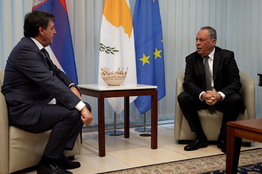 Εμβάθυνση δεσμών Κύπρου–Σερβίας με υπογραφή SOFA