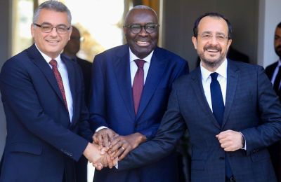 «Μοναδικός στόχο την επανεκκίνηση της διαδικασίας ουσιαστικών διαπραγματεύσεων»