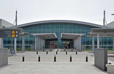 Διορθωτικά μέτρα ζητά η Κομισιόν