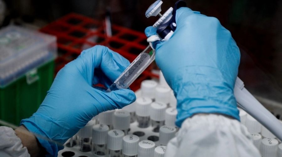 Το παιδάκι που έχασε τη μάχη με τον καρκίνο στην Ελλάδα ήταν «μεταξύ 5-10 ετών», σύμφωνα με τον υπεύθυνο της πανεπιστημιακής ογκολογικής μονάδας του Νοσοκομείου Παίδων Αγία Σοφία