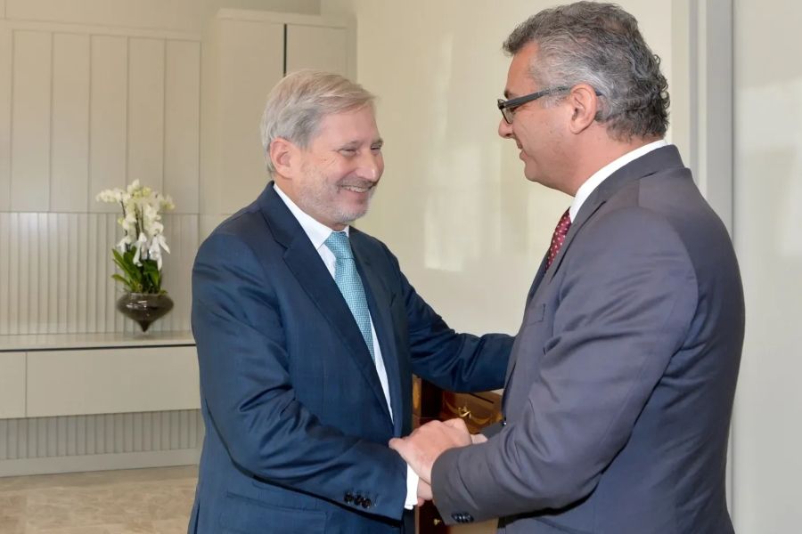 Ο Έρχιουρμαν ζητά ταυτότητα για τα παιδιά από μικτούς γάμους