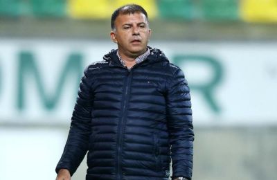 Έκτακτη συνεδρία και στο φόντο αποχώρηση Αγκελόφσκι