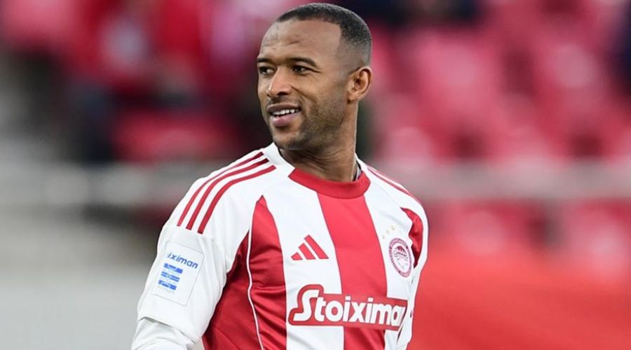 Ολυμπιακός: Συνεχίζονται οι επαφές με Ελ Κααμπί