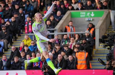 «Άλωσαν» το Λονδίνο Μάντσεστερ Σίτι & Άστον Βίλα