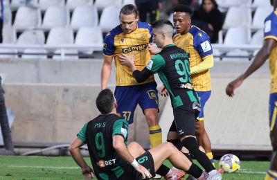 Λεκτικές αντιπαραθέσεις στο φινάλε