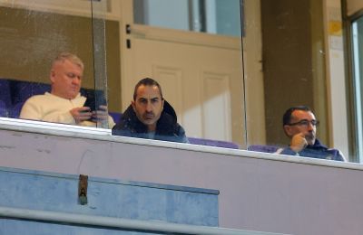 Τριάδα στα επίσημα