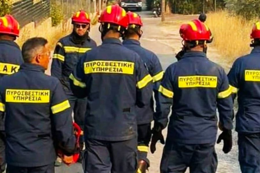 Εγκλωβίστηκαν σε χαράδρα στα Λαγουδερά