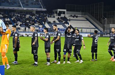 Ανόρθωση: Ανασύνταξη... 