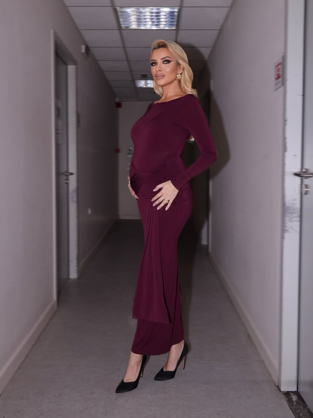 Καινούργιου: «Αρχίζει και δεν κουμπώνει το κουμπί, μεγαλώνει η κοιλιά»