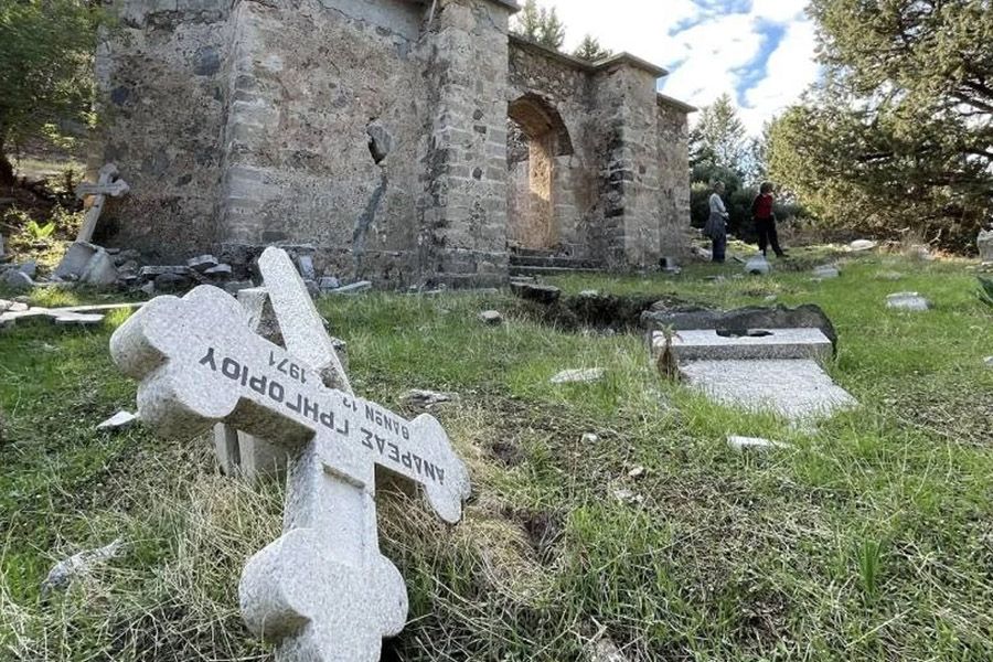 Θλιβερές εικόνες από κοιμητήριο στην κατεχόμενη Λάπηθο