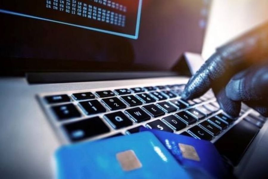 Ξάφρισαν εταιρεία από το διαδίκτυο – 1.2 εκατομμύρια έκανα «φτερά»