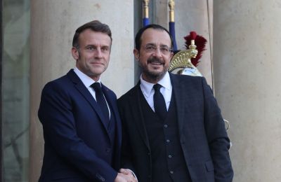 Είναι κάτι που συζητά εδώ και καιρό με τον Πρόεδρο της Γαλλίας Εμανουέλ Μακρόν.