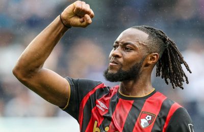 Γύρω-γύρω όλοι, στη μέση ο Σεμένιο