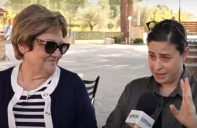 Η μητέρα της Πρώτης Κυρίας περιγράφει την πρόταση γάμου του ΠτΔ