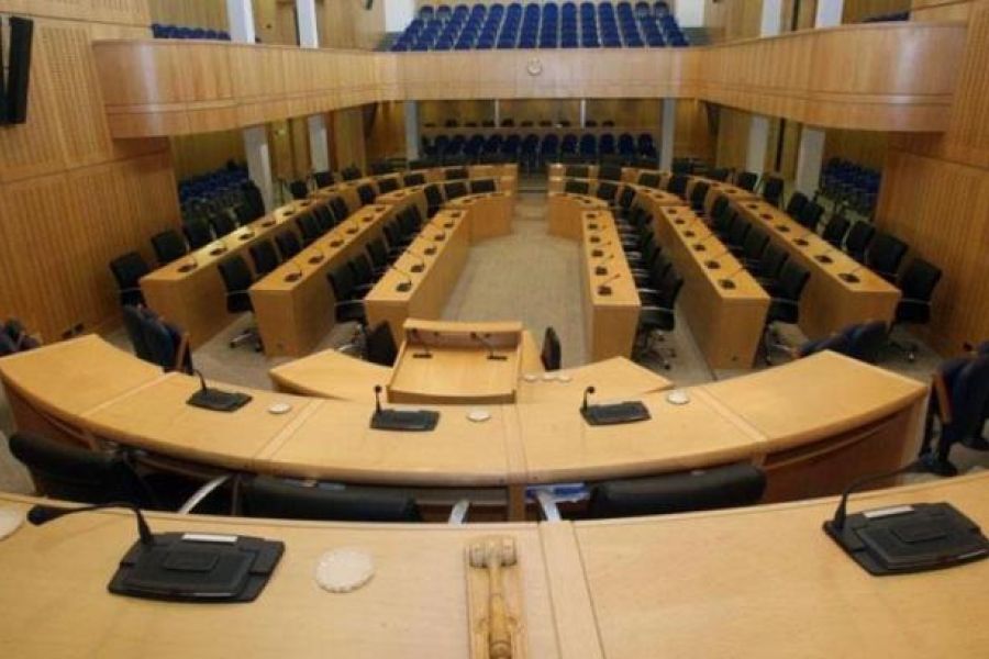 Υπερψηφίστηκε ο κρατικός προϋπολογισμός