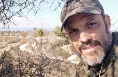 Χάρης Κκολός: «Oι απώλειες των γονιών μου, μου έσπασαν τα κόκαλα»