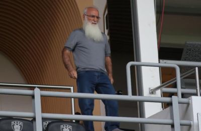 Σαββίδης: «Προσπαθούν να με εξωθήσουν εκτός Ελλάδας»