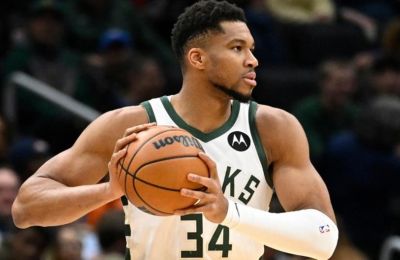 Αντετοκούνμπο: «Ο ατζέντης μου μπορεί να κάνει ό,τι θέλει»