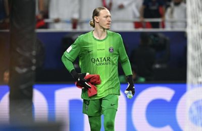 Πλήγμα στην Παρί με Σαφόνοφ