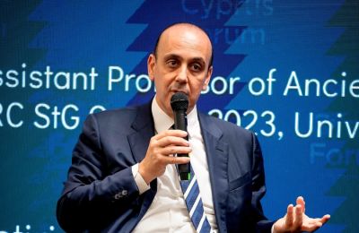 «Αν αυτός που μας το πούλησε δεν το παραλάβει θα τον εκθέσω ονομαστικά, δημόσια, ότι η εταιρεία του κάνει υπερκέρδη εις βάρος των δήμων και του δημοσίου», ανέφερε ο Φαίδωνας Φαίδωνος