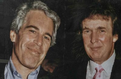 Τα έγγραφα αφορούν δύο σημαντικές ποινικές έρευνες για τον Τζέφρι Επστάιν