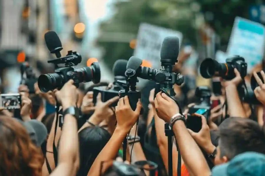 Oι δημοσιογράφοι στα ψηφοδέλτια και η αναστάτωση στα ΑΚΕΛικά μέσα