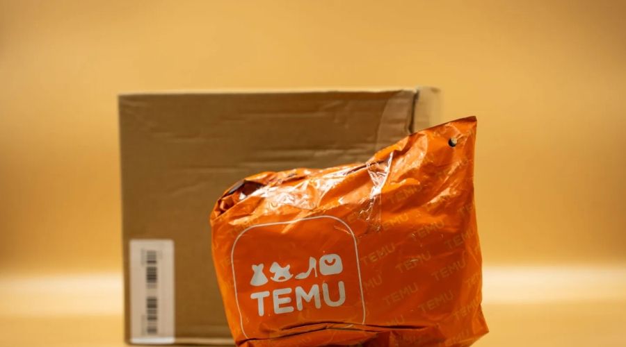 Σύμφωνα με το Τμήμα Τελωνείων, ο δασμός των 3 ευρώ για ηλεκτρονικές αγορές από τρίτες χώρες θα επιβάλλεται ανά είδος και όχι ανά δέμα