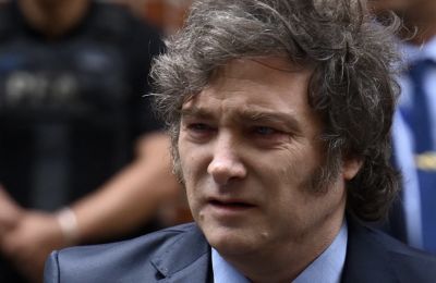 Ο πρόεδρος της Αργεντινής Χαβιέρ Μιλέι χαιρέτισε σήμερα «την πίεση που ασκούν οι ΗΠΑ και ο Ντόναλντ Τραμπ για την απελευθέρωση του λαού της Βενεζουέλας»