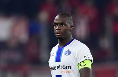 Δάκρυσε ο Τεττέη αποχωρώντας στο τελευταίο του ματς με την Κηφισιά