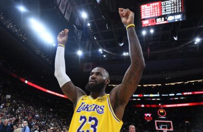 Ιστορικό ρεκόρ για Λεμπρόν