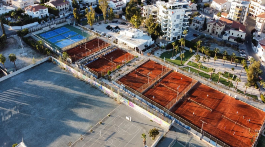 «Στολίδι για την πόλη ο Όμιλος Αντισφαίρισης Λάρνακας»