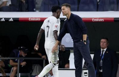 Ρεάλ: Ο κόσμος στηρίζει Αλόνσο και ζητά αποχώρηση Βινίσιους